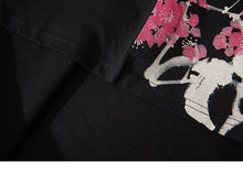 Load image into Gallery viewer, THRWDAY Spreading Flora T-Shirt
